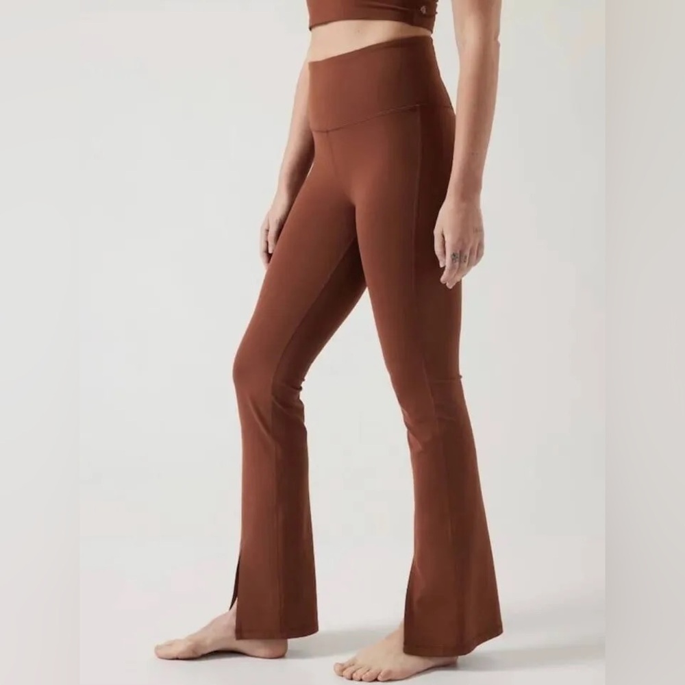 Athleta Elation Split Flare Pant S Small Yoga Studio in Ancient Mahogany